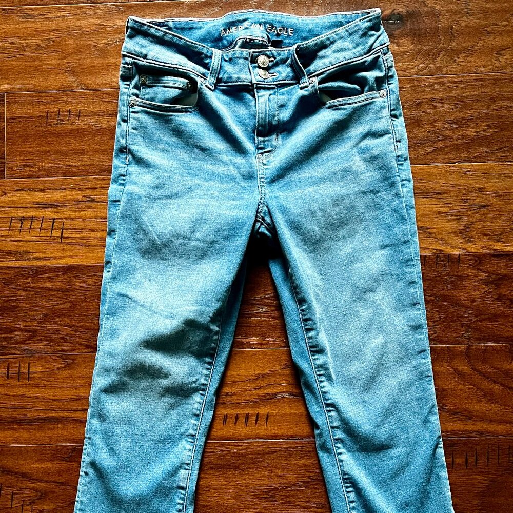 American Eagle - Artist Crop Jeans (10 short)